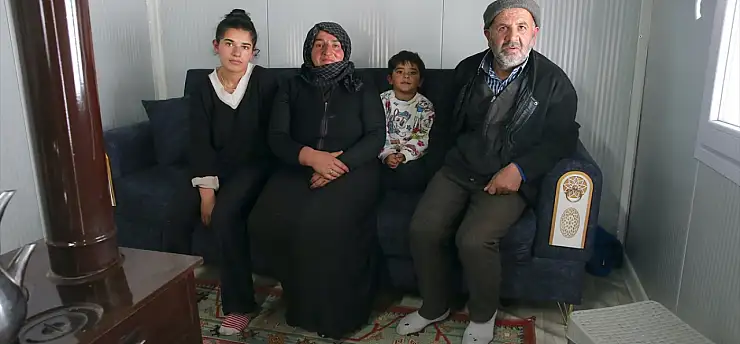 Digor'da kış ortasında üç aileye yeni umut