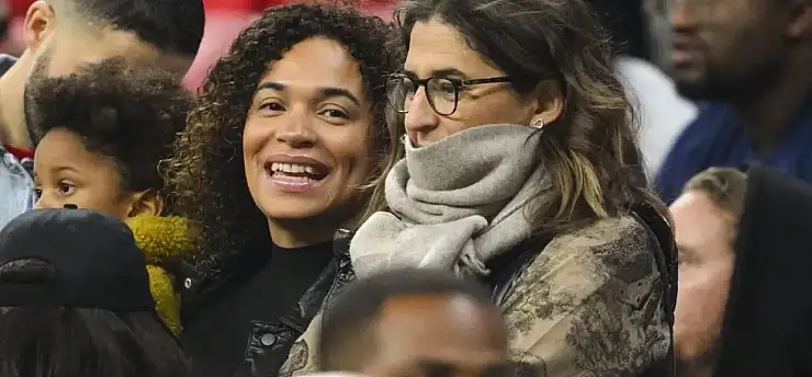 Kylian Mbappe'nin annesi Fayza Lamari kimdir, nerelidir, kaç yaşındadır ve maaşı ne kadar, ayrıca ne kadar para kazanıyor?