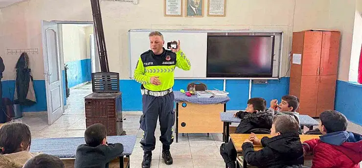 Malazgirt'te öğrencilere trafik bilinci aşılandı