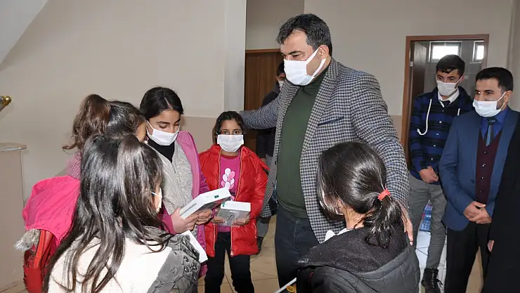 Balcı, Diyadinli çocuklara verdiği sözü yerine getirdi