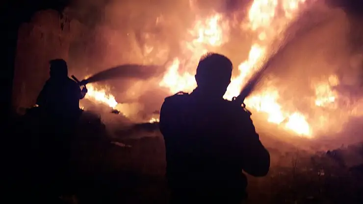 Ağrı'da korkutan yangın