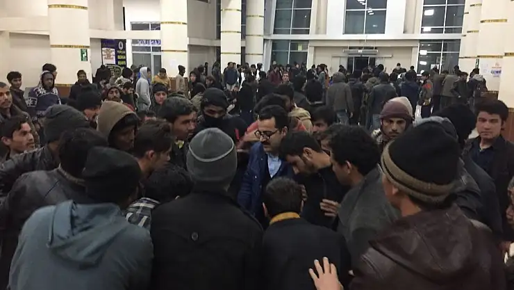 Afrikalı gençler Ağrı'da Müslüman oldu