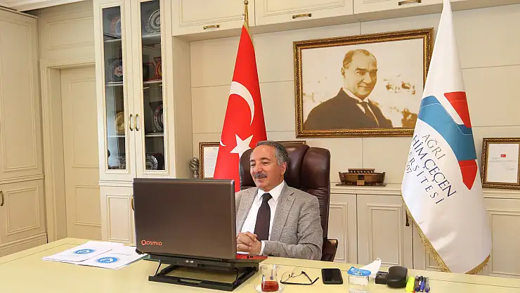 AİÇÜ, Türk Dünyası Dijital Vatandaşlık Projesi iş protokolünü imzaladı