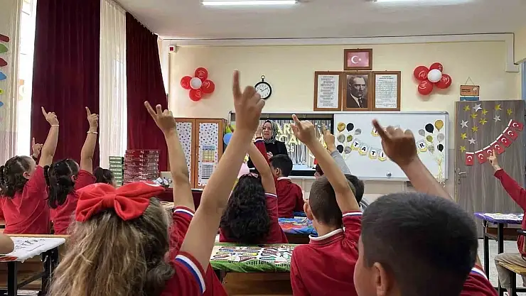 12 Yıl Eğitim Süresi Uzun mu? Bakan Tekin'den Açıklama Geldi!