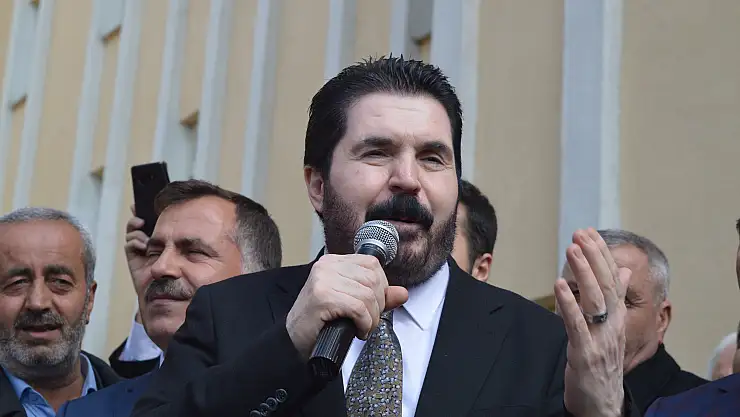 Ağrı Belediye Başkanı Sayan: 'Gençleriniz bundan sonra bana emanet'