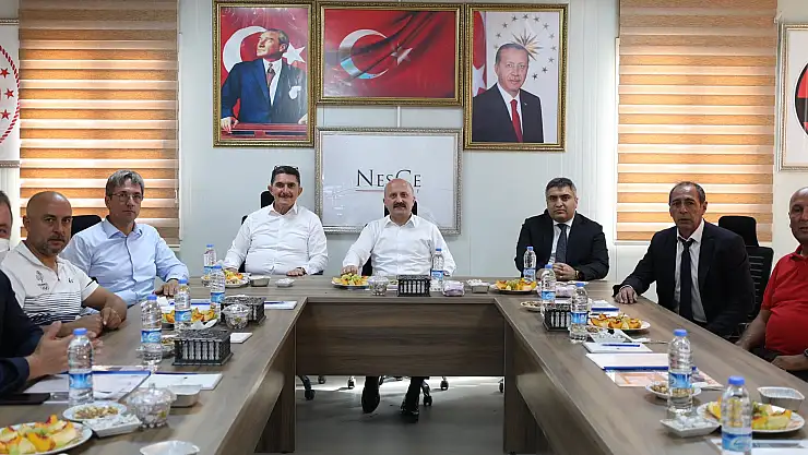 Çelebi: 'İnşallah 2022 yılı sonunda kurdeleyi kesip, yolumuzu açacağız'