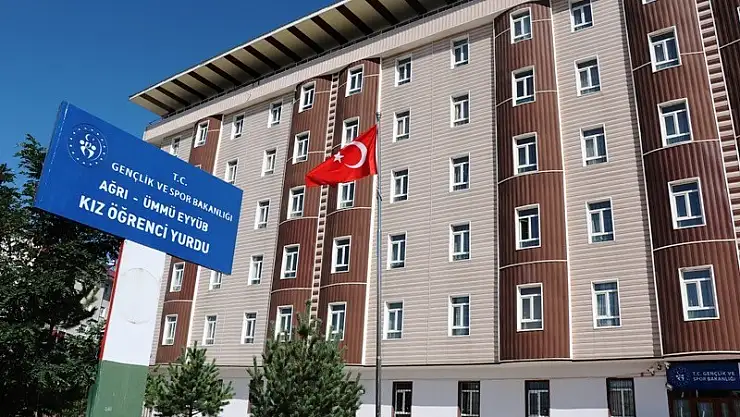 Ağrı'da yurtlar öğrenciler için hazırlanıyor