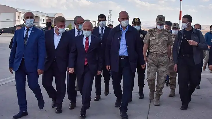 İçişleri Bakanı Soylu taziye ziyareti için Ağrı'da