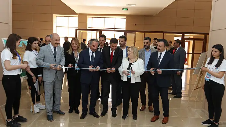 AİÇÜ'de 12. Ulusal Spor Bilimleri Öğrenci Kongresi yapıldı