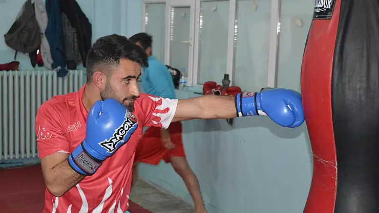 Ağrılı Sporcunun İnşaattan Şampiyonluğa Giden Hayatı