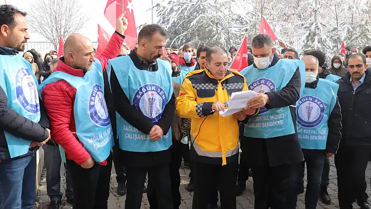 Sağlık-Sen, ek gösterge düzenlemesinin tüm sağlıkçıları kapsamasını talep etti