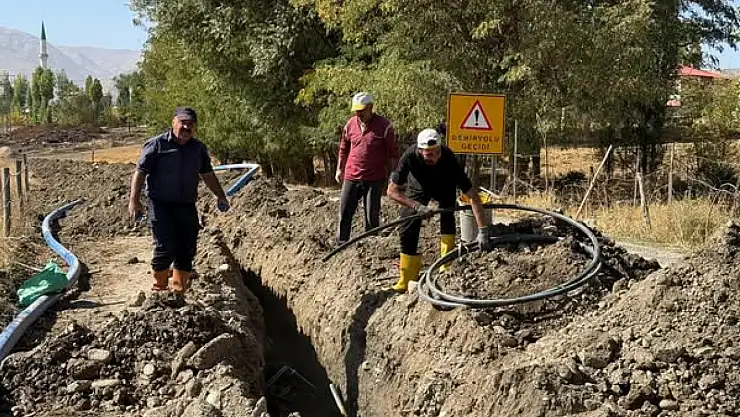 15 Temmuz Milli İrade Mahallesi'ne Yeni İçme Suyu Hattı Çalışması Devam Ediyor