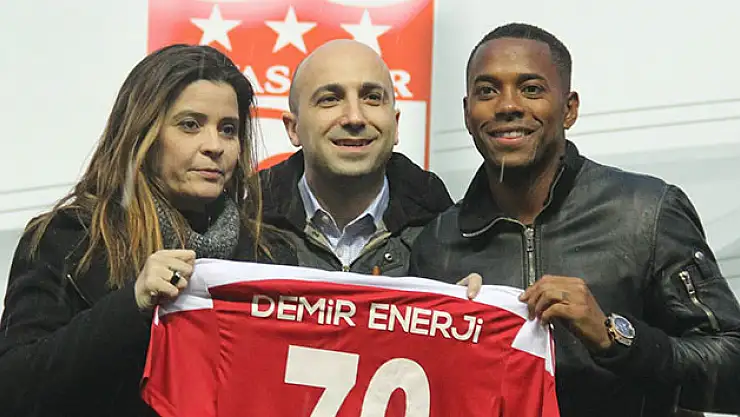 Robinho resmen Sivas Spor'da