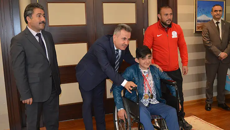 Dört dalda Türkiye şampiyonu oldu