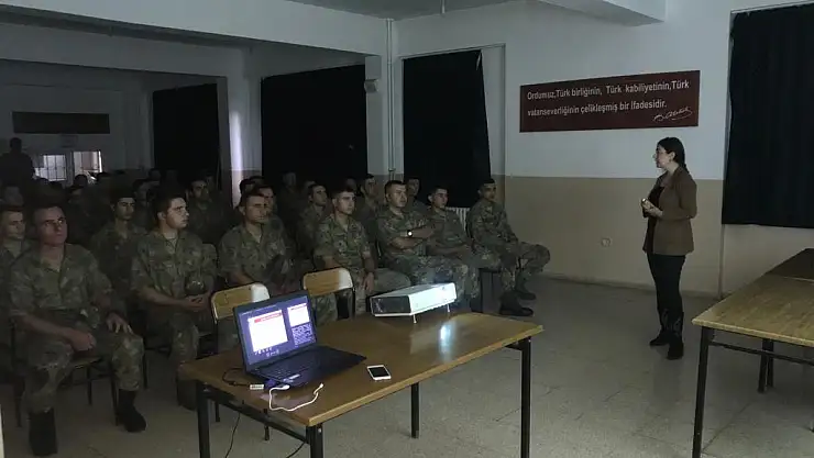 Ağrı'da kadına yönelik şiddetle mücadele eğitim semineri