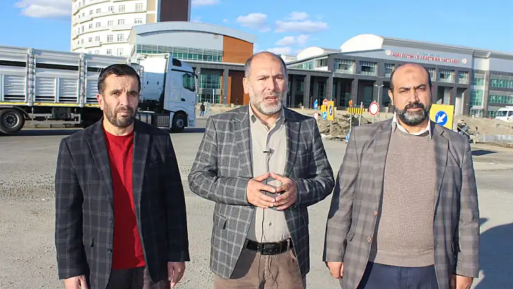 Aylardır bitmeyen yol için HÜDA PAR'dan yetkililere çağrı