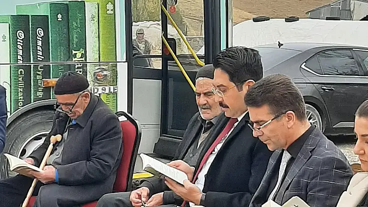 Hamur'da kitap okuma etkinliği yapıldı