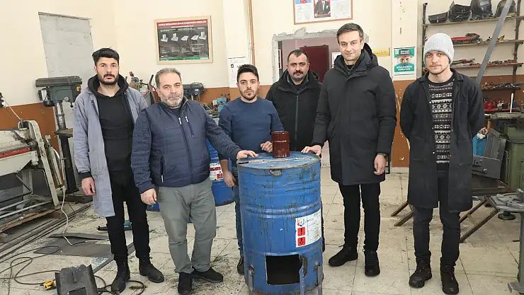 Ağrılı öğrenciler soba ve hijyen malzemesi üreterek afet bölgesine gönderiyor