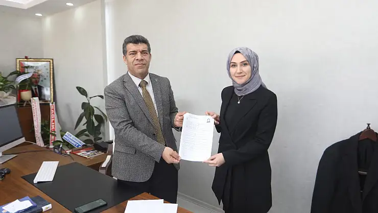 Av. Kübra Taşdan Ak Parti Ağrı Milletvekili aday adayı oldu