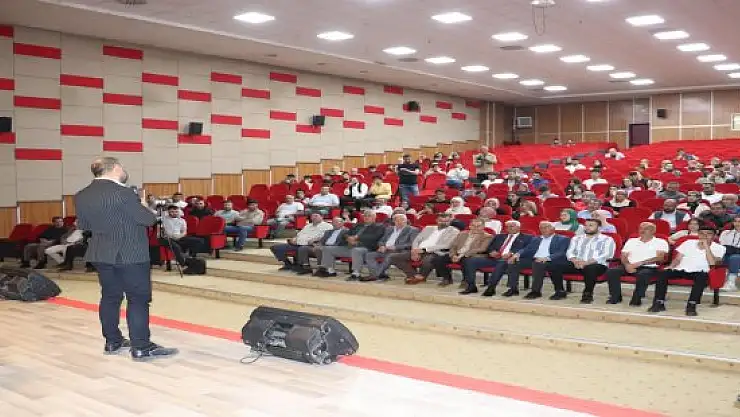 Ağrı, sorunlarının çözümü için konuşuyor