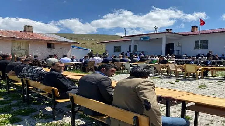 Kan davalı aileler Kuran altından geçerek barıştı