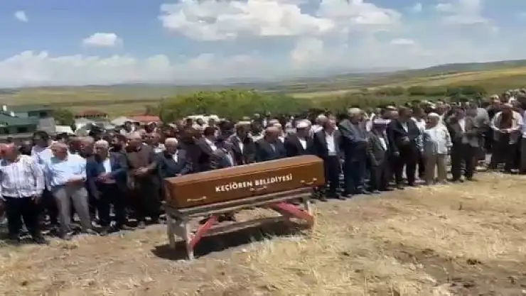 Ağrı'da kaza kurşunu ile hayatını kaybeden Sayan'ın yeğeni toprağa verildi