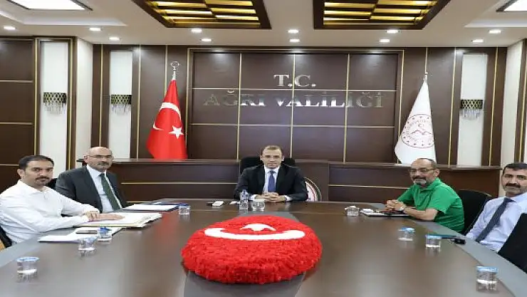 Ağrı'da 'Alışveriş ve Yaşam Merkezi' değerlendirme toplantısı