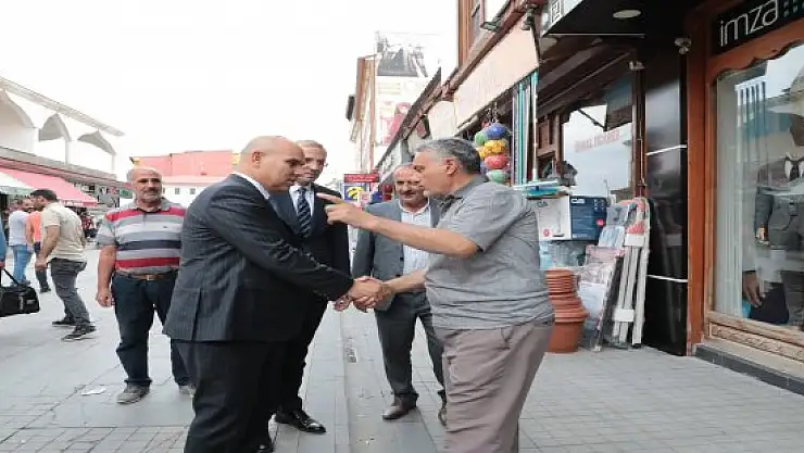 Ağrı Valisi Koç, esnaflarla buluştu