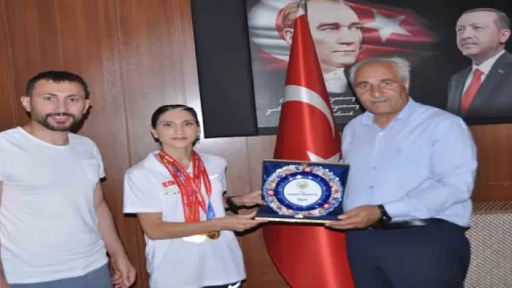 Milli Atlet Ağrı'da
