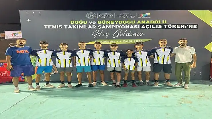 Ağrı Tenisçileri Grup Birincisi