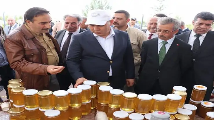 6'ncı Geleneksel Ağrı Geven Balı Festivali başladı