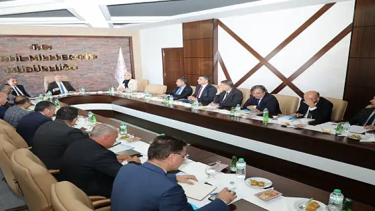 Ağrı'da ilçe milli eğitim müdürleri toplantısı düzenlendi