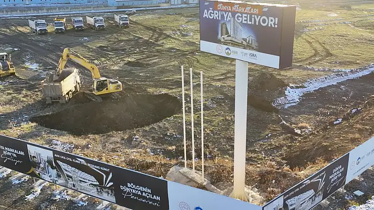 V Mall Ağrı bölgenin çekim merkezi olmaya aday