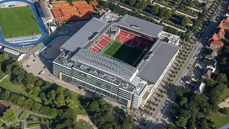 Kopenhag Parken stadyumu nerede?