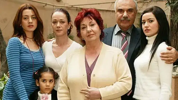 Yaprak Dökümü Gerçek mi?