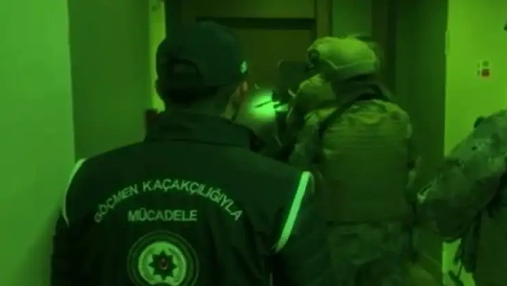 Ağrı ve 27 ilde göçmen kaçakçılığı operasyonu