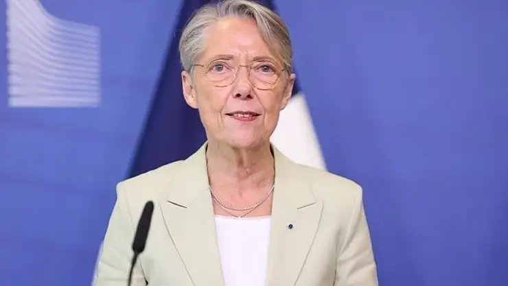 Fransa Başbakanı Neden İstifa Etti?