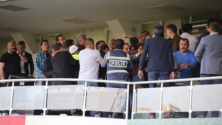 saha karıştı, yaralananlar var