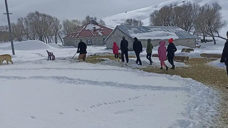 Ağrı'da öğretmenler teyakkuzda