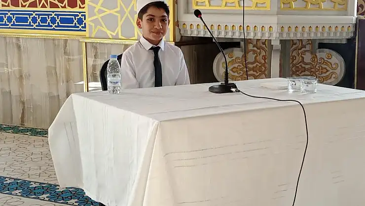 Ağrı'da 11 yaşındaki çocuk 4 ayda hafız oldu