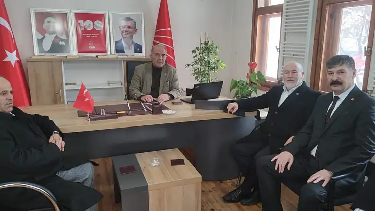 Ağrı YRP Adayı Erim'den tüm adaylara nezaket ziyareti
