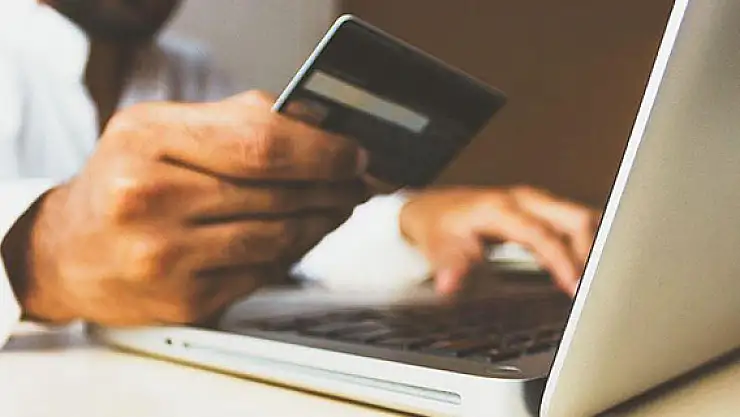 İnternetten alınan ürünün para iadesi nasıl oluyor?