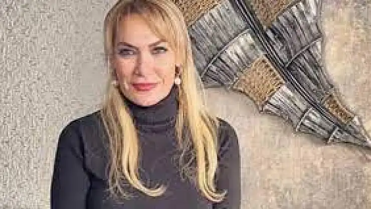 Ünlü türkücü hangi mahalleye aday oldu… Hilal Özdemir kimdir? Seçilirse ne kadar maaş alacak