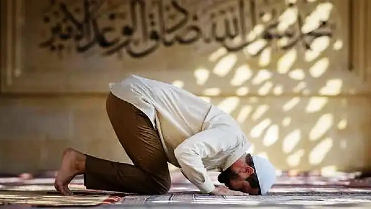 Berat Kandili namazı nasıl kılınır? Berat Kandili namazı kaç rekat?
