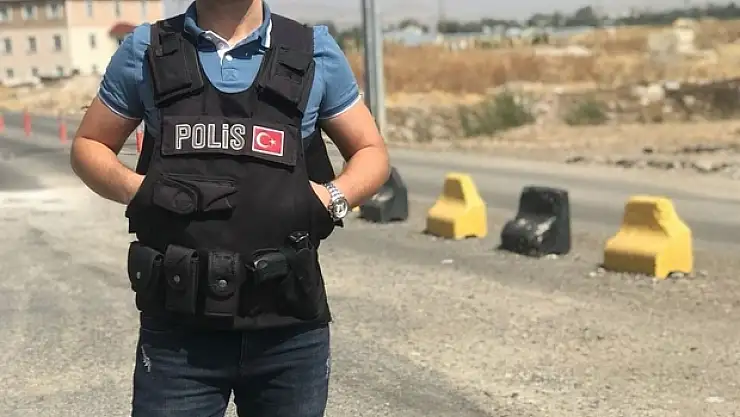 Kazada şehit olan polis memuru Taşköprü,  son yolculuğuna uğurlandı