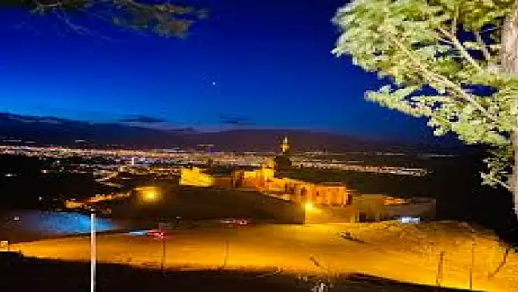 Dünyanın İlk Kaloriferli Sarayı: İshak Paşa Sarayı