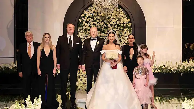 Hüseyin Yücel Nurşah Adalı Kim? Evlendiler