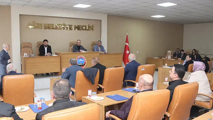 Ağrı Belediye Meclisi son oturumunu yaptı