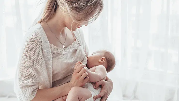 Rüyada bebek emzirmenin tabiri nedir? Rüyada bebek emzirdiğini görmek ne anlama  gelir?