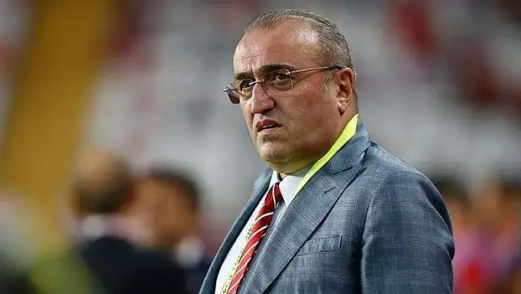 Ünlü iş insanı Abdurrahim Albayrak'ın telefon numarasını kopyalayıp dolandırıcılık yaptılar